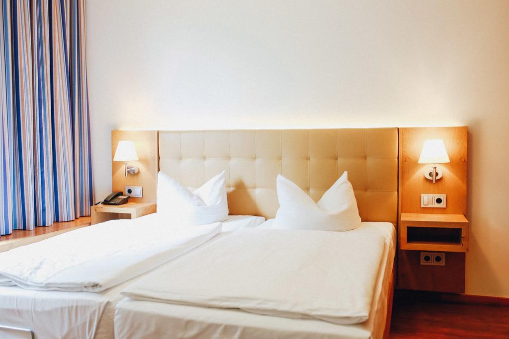 Hotel Ostseehotel 3*